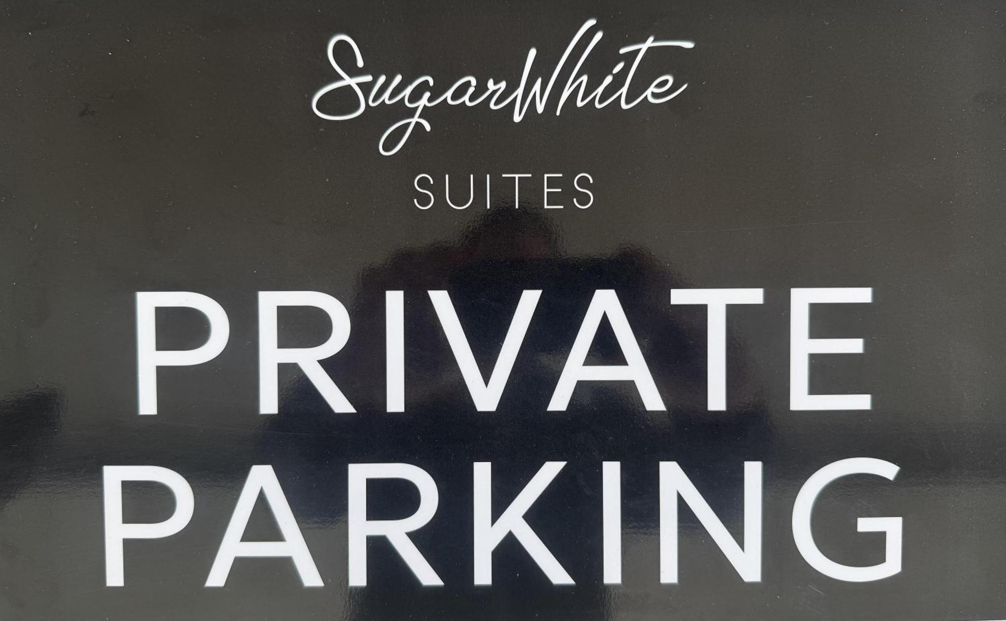 Sugarwhite Suites With Private Not Heated Pool Emporio  Esterno foto